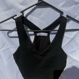 LASLULU Black V-Neck Racerback Sports Bra
